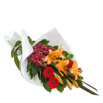 Mixed Flower Wrap

A mix of flower varieties in bright, zesty colours combine in this brilliant bouquet. Expertly handcrafted and beautifully wrapped by a local florist, Flamenco will impress for any occasion.

Flowers may vary from the image displayed due to seasonal availability. We'll craft an arrangement which is similar in style using seasonal flowers that is equal or greater in value. 